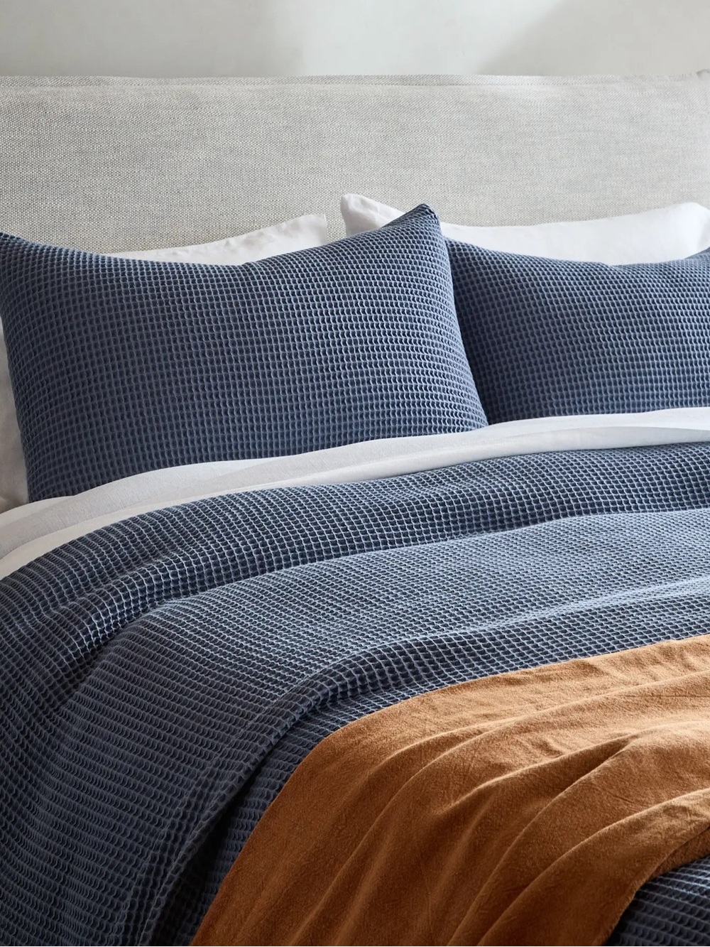 NWT Quince Organic Mineral Blue Waffle Duvet Cover Set with Shams! - Picture 2 of 13